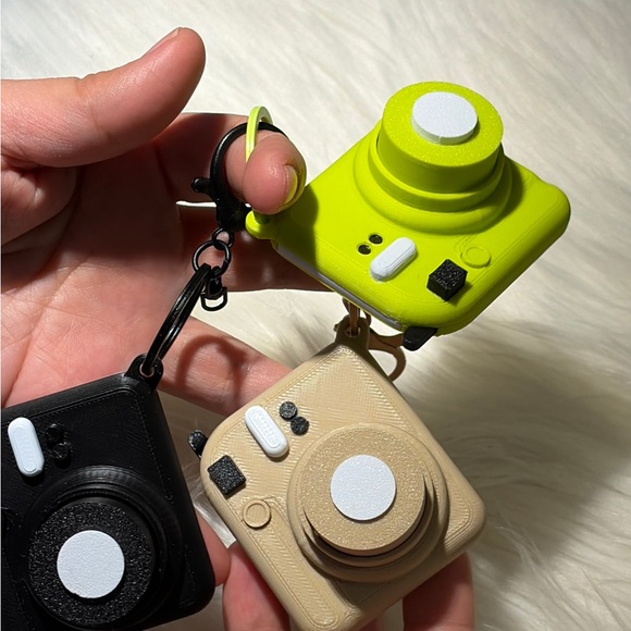 Personalized Mini Camera Keychains - Picture 3 of 4